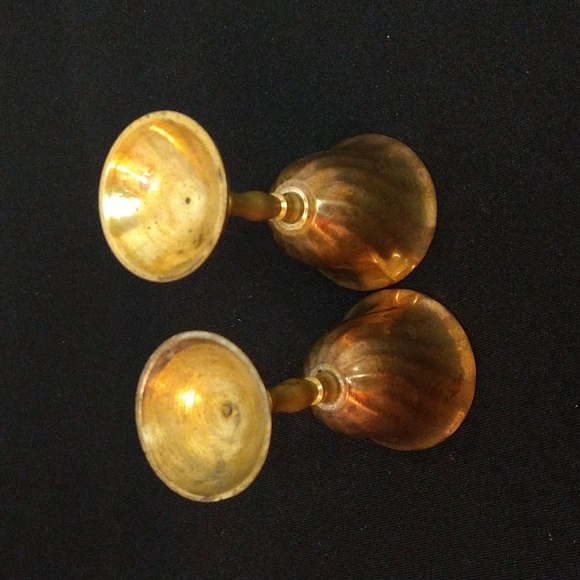 Vintage 1950’s/60’s Solid Brass Mini Goblet Set of two - Picture 4 of 5